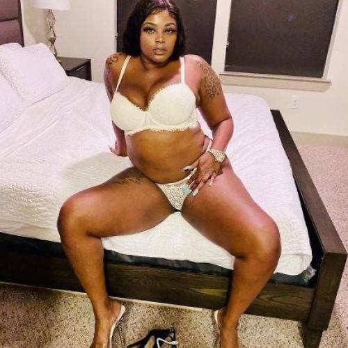 Chanel Monroe — eskorte i Zürich