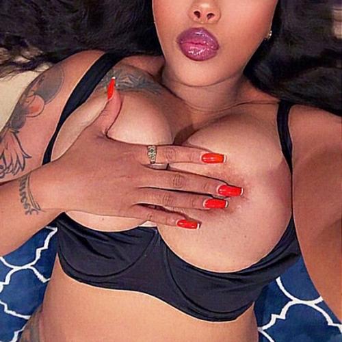 Kayce The Head Doc — escort in North Bay