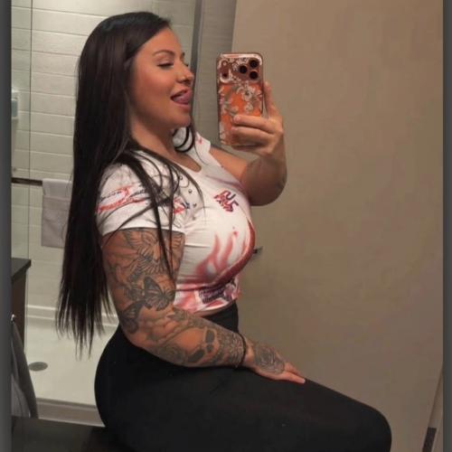 Make Out With Angela — Escort in Boston
