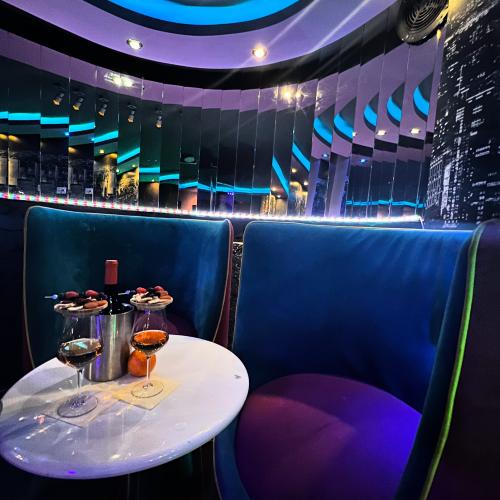 Showgirls Budapest Vip Lounge & Bar — erotic venue in Budapest