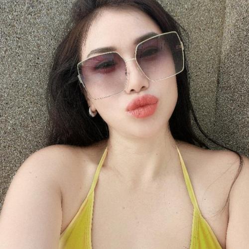 Linda — escortă în Doha