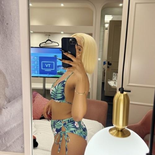 Jessi — eskort v Kanton