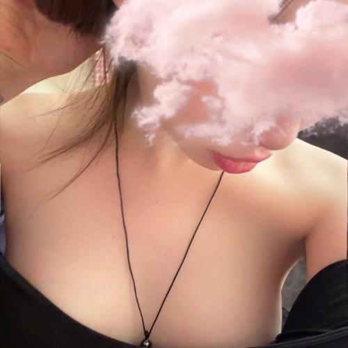 Henny — 리야드 에스코트, 사진 11