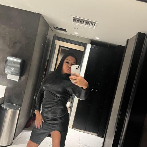 Brenda — eskorte i Prato