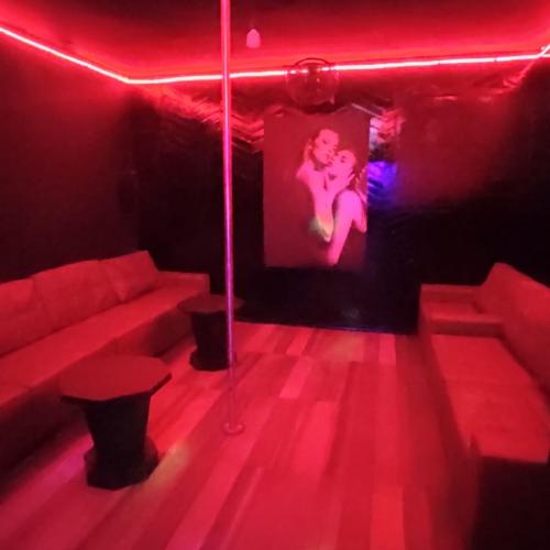 Enk Bar Liberal — erotic venue in Curitiba, photo 3