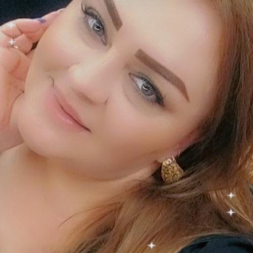 Madam Ayka — συνοδός στην πόλη Μπακού