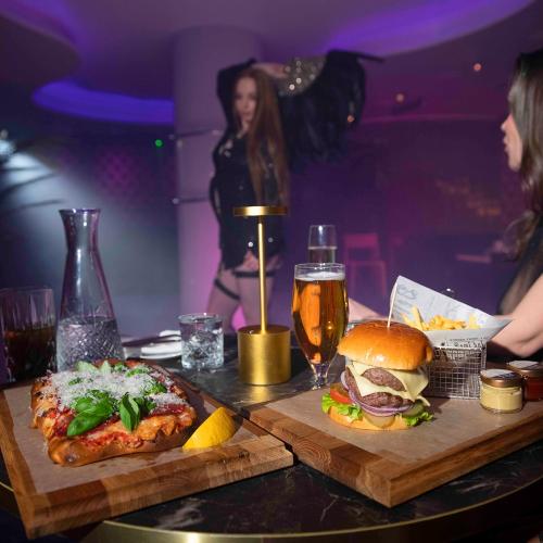 Velvet Room — erotický podnik v Stockholm