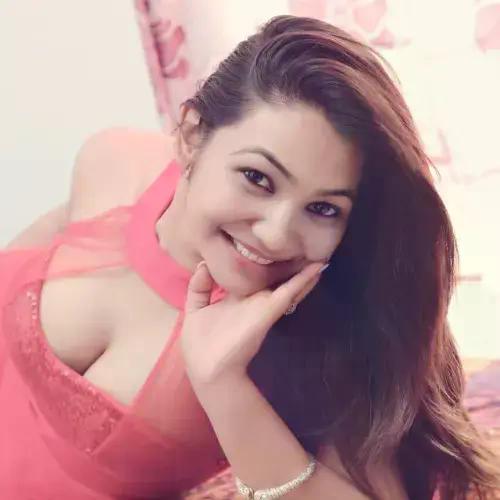 zoyaimkhan
