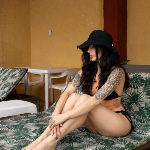 Amara Newton — escort in Medellín, photo 4