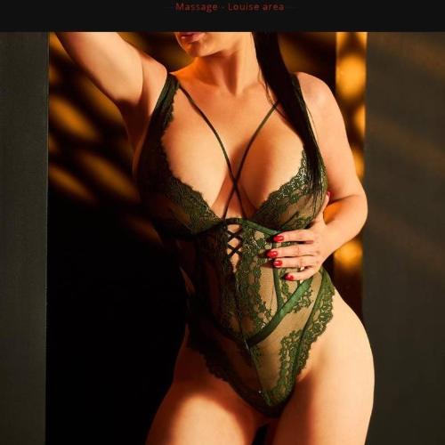 Clara Moore — erotický podnik v Brusel