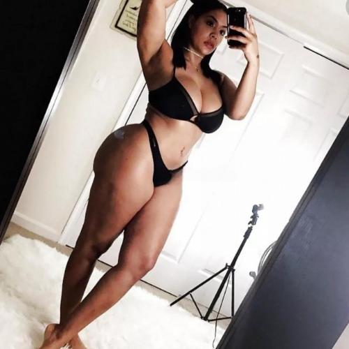 Nashy — escort in Kuwait City