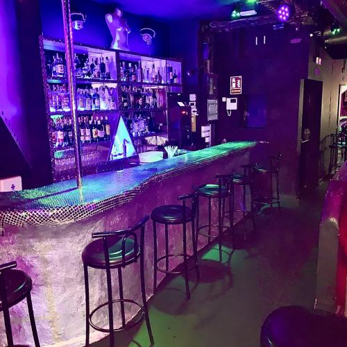 Pub Triángulo — erotic venue in Madrid
