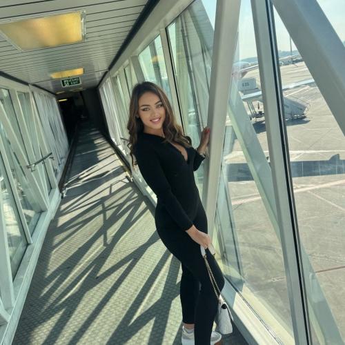 Melissa — eskort i Bukarest