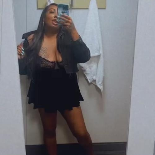 Fijian Goddess — escort à Arlington