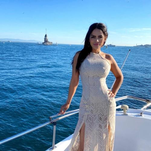 Natalie — 로잔 에스코트