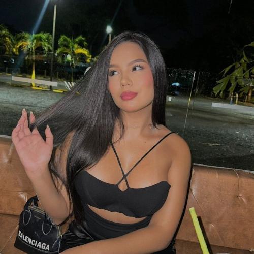 Gia — eskort v Miláno