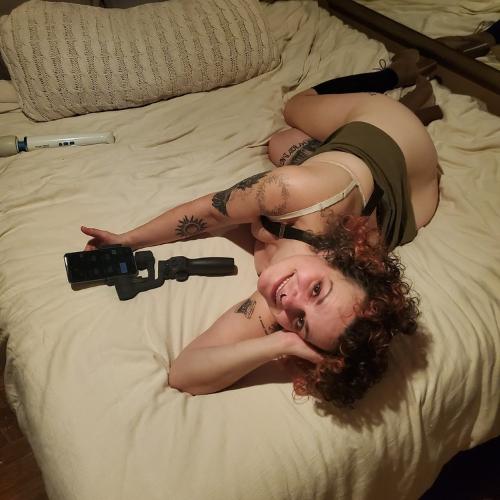 Nonkennedy — Escort in Detroit