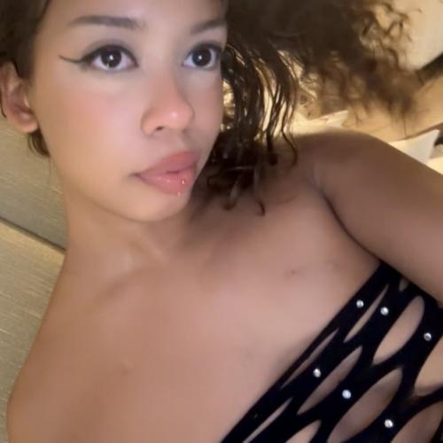Lolaloca — escort in Houston