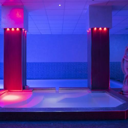 Hollywood Club Privé — 토리노 성인 업소