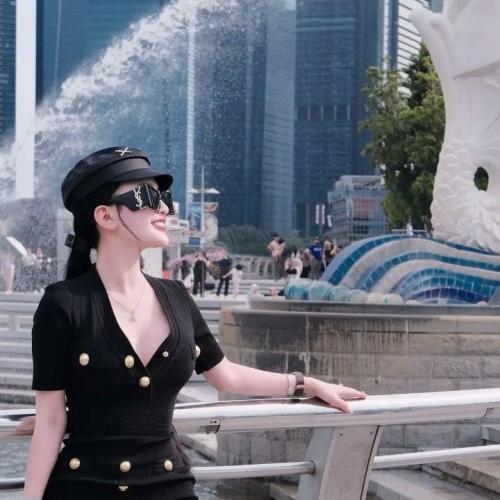 Emmy — escort in Singapore