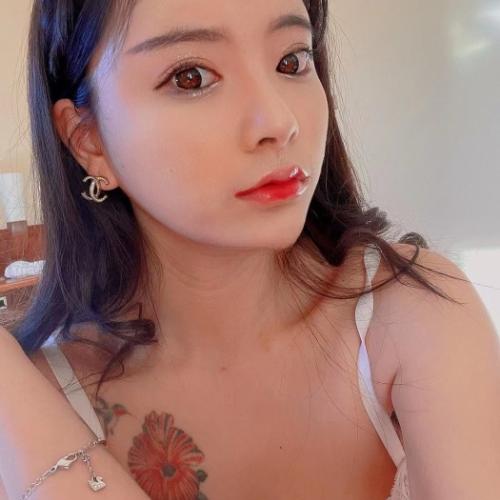 Lucy Student — escort in Helsinki