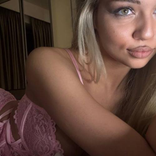 Isabella — 부쿠레슈티 에스코트