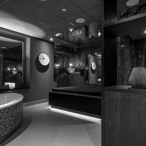 Massagewereld Eindhoven — locale erotico a Eindhoven