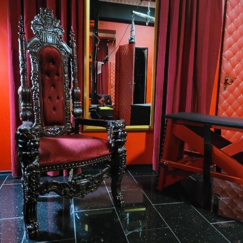 Lady Angelinas Dominastudio — ερωτικός χώρος στην πόλη Μόναχο, φωτογραφία 5
