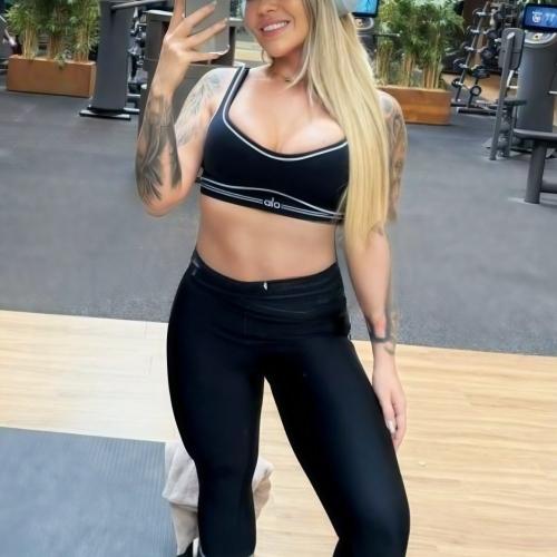 Jinia — escort à Munich, photo 3