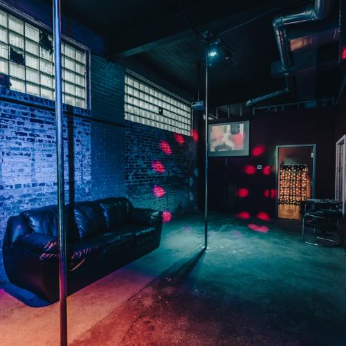 Club Eros — erotic venue in Cleveland