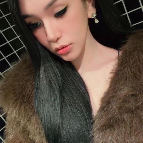 Ynna — Escort in Taipeh