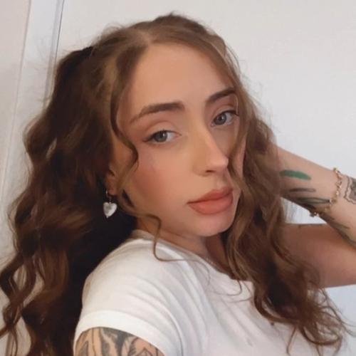 Emma Snow — escort in Ontario