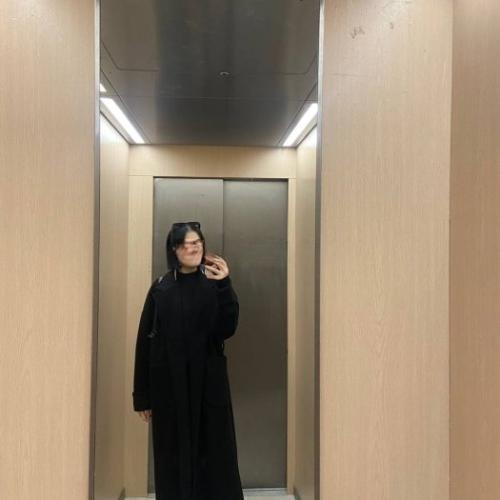 Luna — escort en Shanghái