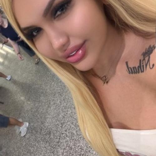 Mila — escort in Baku