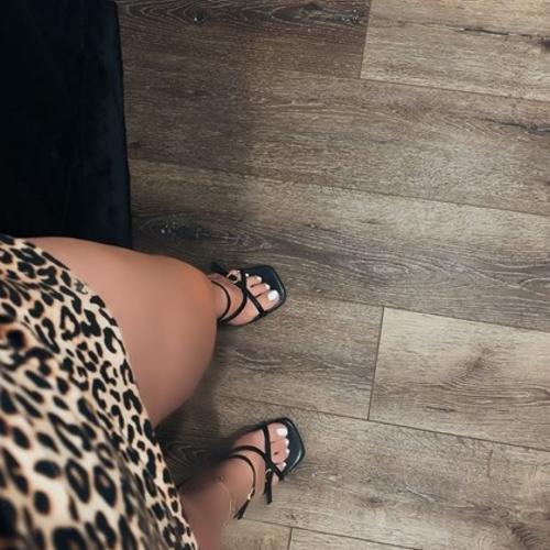 Bella Rose — eskort v meste Modesto