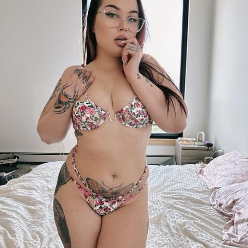 Zihna — escort in Minneapolis