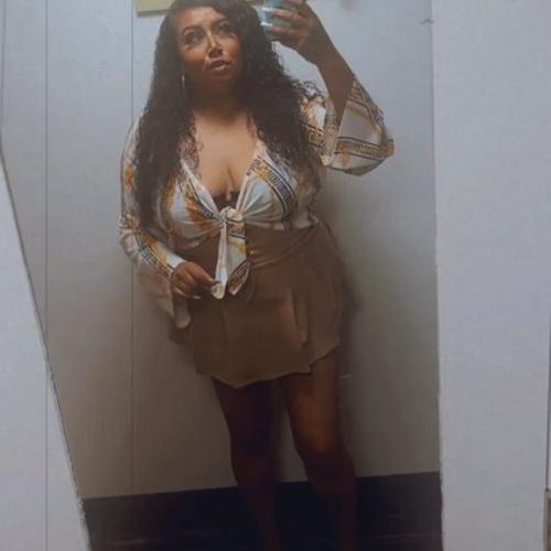 Fijian Goddess — escort à Arlington
