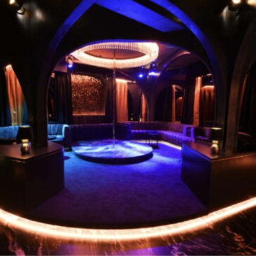 Baroq Gentlemen's Club — erotic venue in Vienna