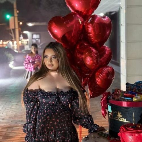 Gunes — escortă în Tbilisi