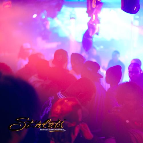 Starlets — Erotik-Location in New York City, Foto 5
