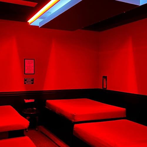 Club M4 — locale erotico a Mississauga