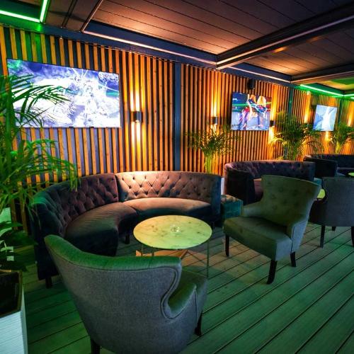 Fkk Neuenhof — erotic venue in Neuenhof