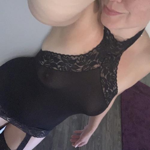 Julia Eve — 오스틴 에스코트