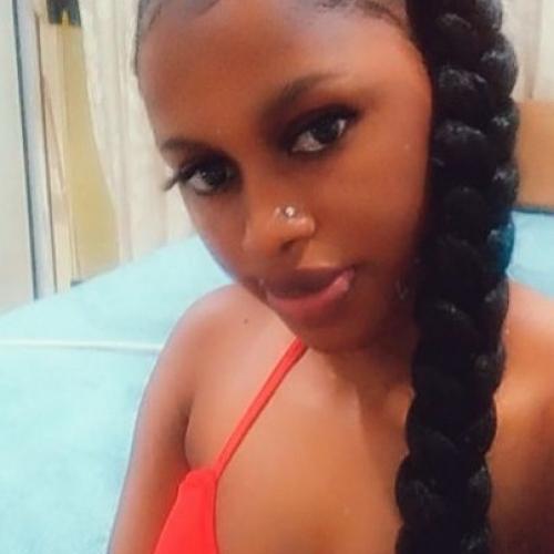 Miles — escort in Kuwait City