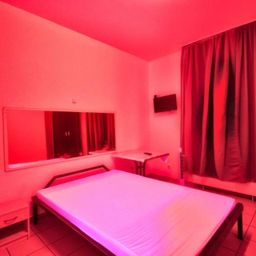 Eroscenter 55 — établissement érotique à Francfort