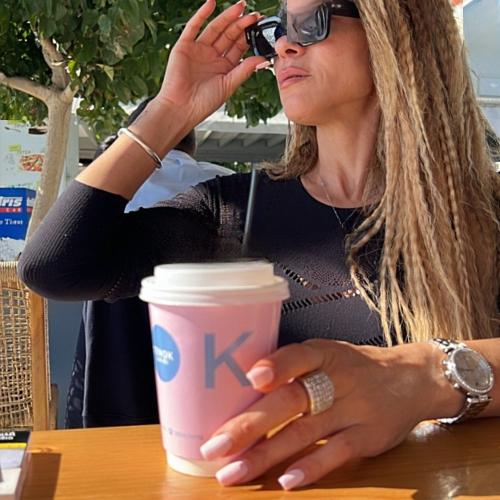 Klaudia Masez — escort in Athens