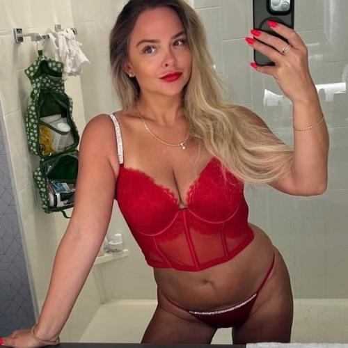 Elisa Sweet — escort in Minneapolis