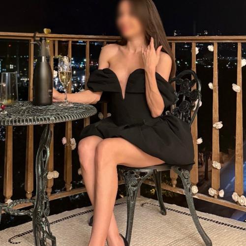 Jolie Muse — 부쿠레슈티 에스코트
