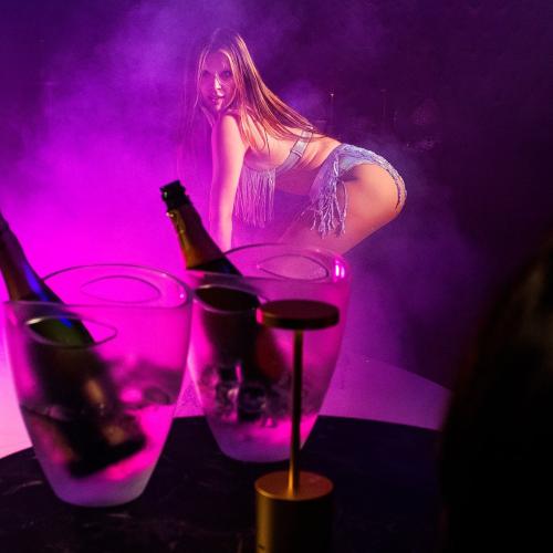 Velvet Room — erotický podnik v Stockholm