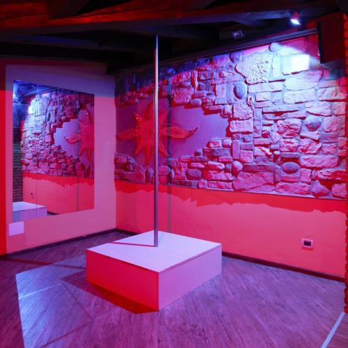 Dolce Vita Club Privè — ερωτικός χώρος στην πόλη Rivignano
